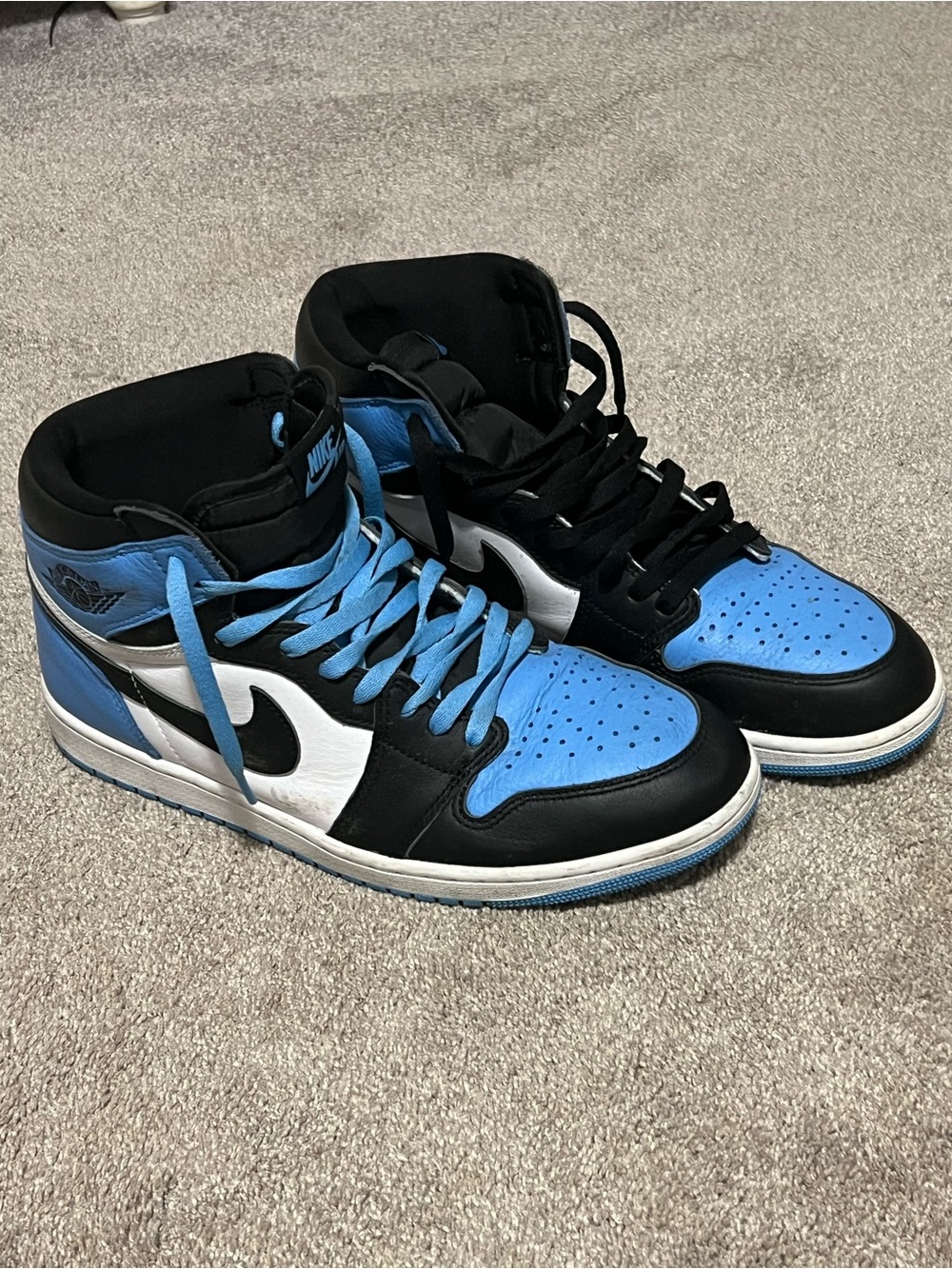 Jordan 1 university Blue retro high OG size 11